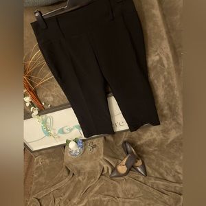 ‼️3/$33‼️⭐️🛍BUZZ GIRL DRESS CAPRI🛍⭐️